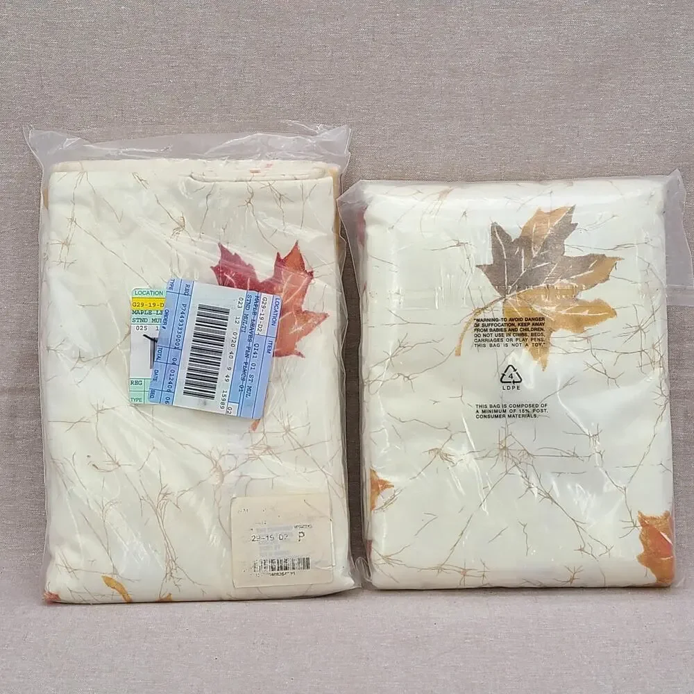 Set of 4, The Company Store Maple Leaves Flannel Standard Pillowcases NIP Cotton